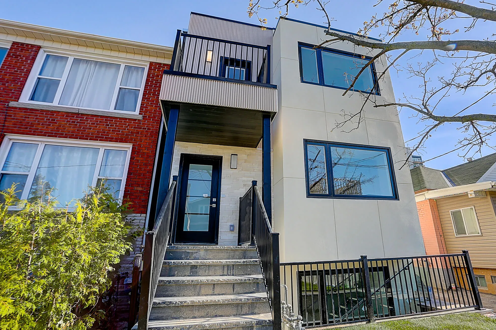 the front of a 2 storey house